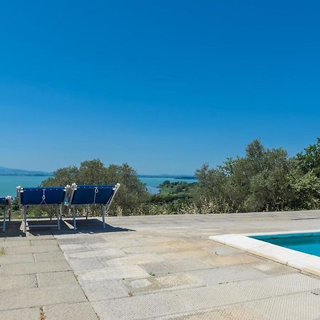 Poloturisticoumbria Rustico Con Piscina Vista Lago Пассиньяно-суль-Тразимено Экстерьер фото