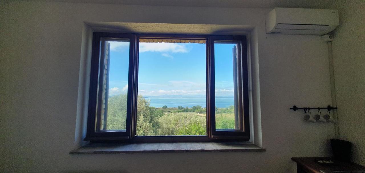 Poloturisticoumbria Rustico Con Piscina Vista Lago Пассиньяно-суль-Тразимено Экстерьер фото